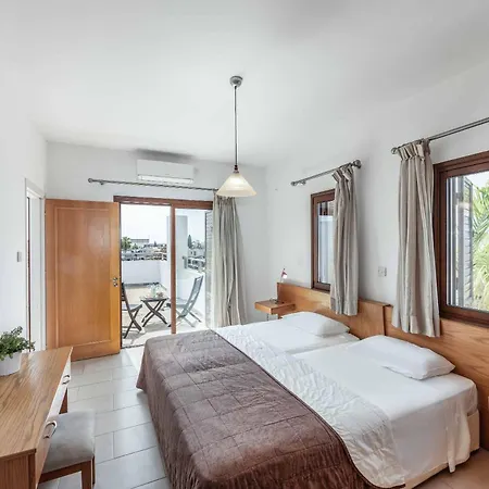 Villa Coral Olympus Poseidon Peyia