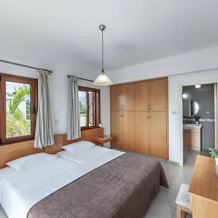 Coral Olympus Poseidon Villa *