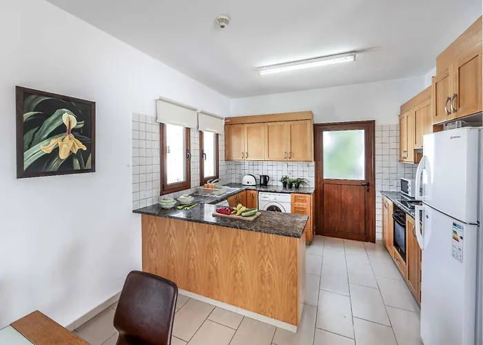 Coral Olympus Poseidon * Peyia